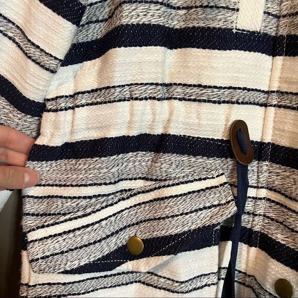 NWT! Loft navy & offwhite coat - Picture 10 of 16